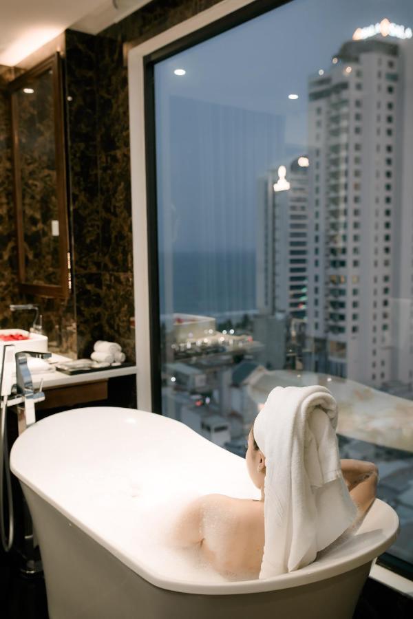 Adaline Hotel And Suite Da Nang Exterior photo
