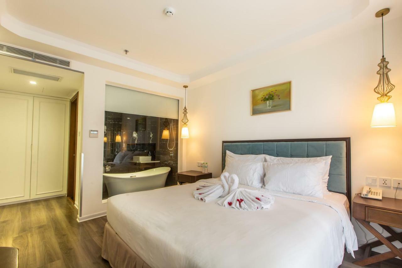 Adaline Hotel And Suite Da Nang Exterior photo